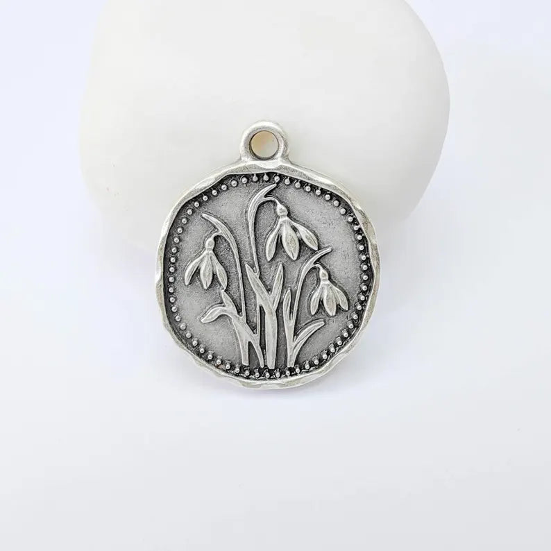 Snowdrop Flower Charm Pendant, Double Sided Botanical Nature Design, Antique Silver Plated 28x24mm, G37913