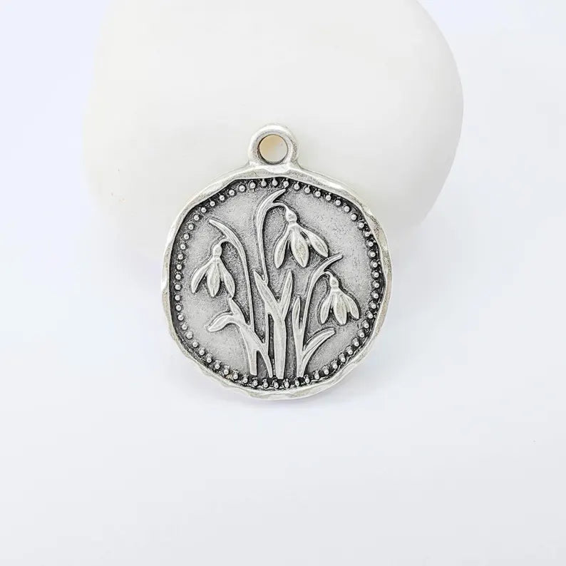 Snowdrop Flower Charm Pendant, Double Sided Botanical Nature Design, Antique Silver Plated 28x24mm, G37913