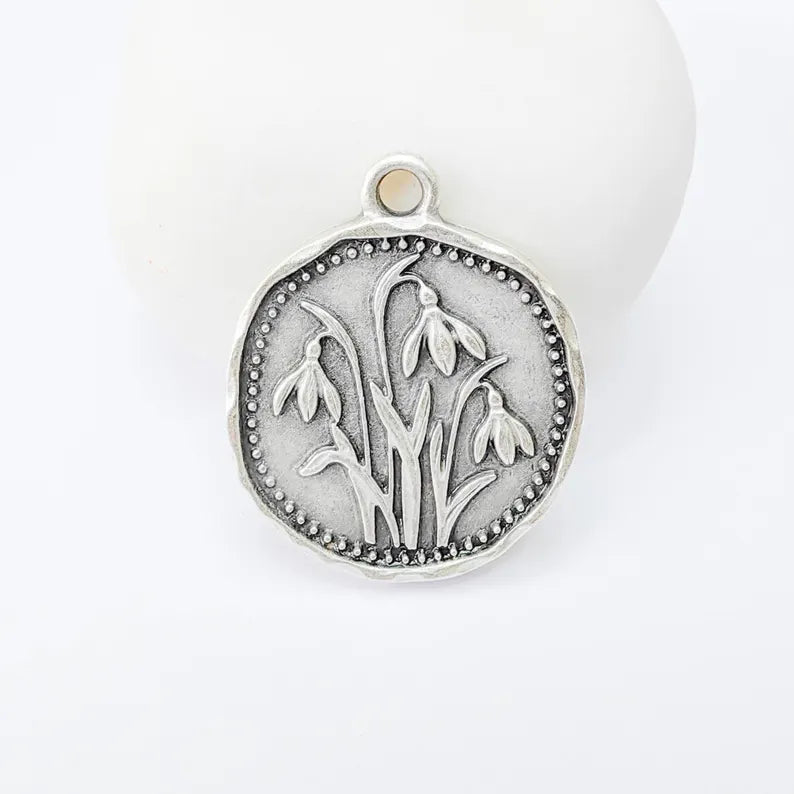 Snowdrop Flower Charm Pendant, Double Sided Botanical Nature Design, Antique Silver Plated 28x24mm, G37913
