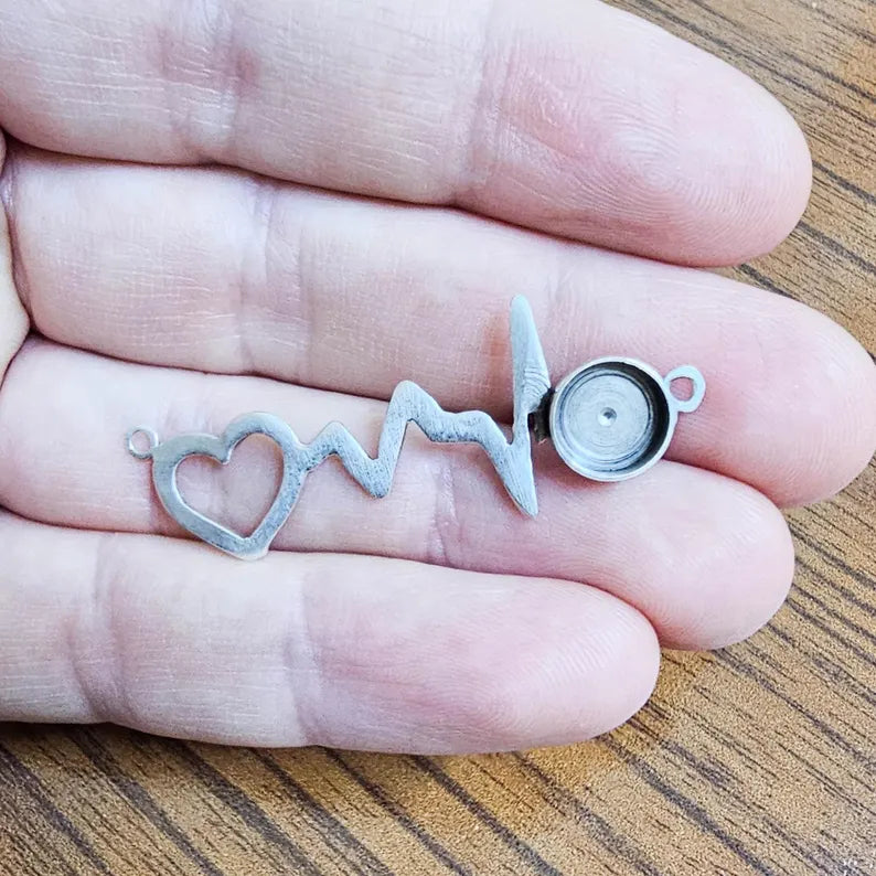Heartbeat Bezel Connector Pendant, Heart ECG Design, Antique Silver Plated, 8mm, G37869