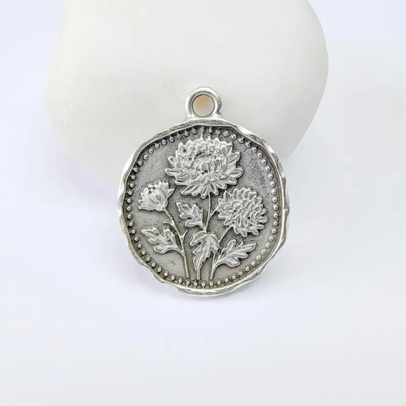 Chrysanthemum Flower Charm Pendant, Double Sided Botanical Design, Antique Silver Plated, 28x24mm, G37875