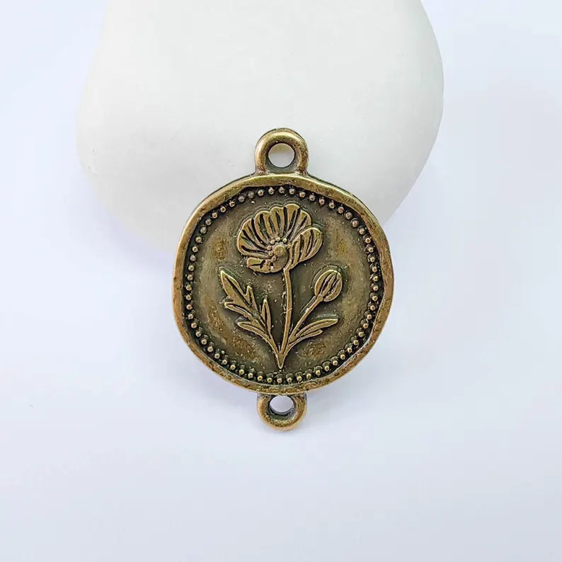Poppy Flower Charm Connector, Botanical Floral Symbol, Round Coin, Antique Bronze Plated 34x24mm, G37880