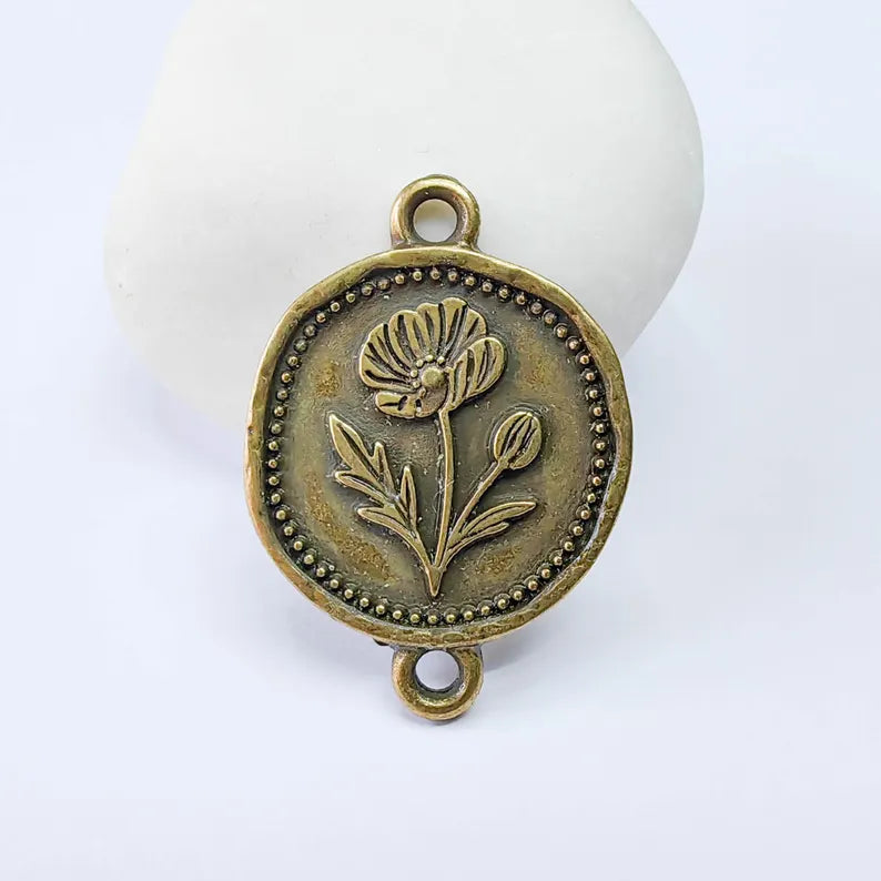Poppy Flower Charm Connector, Botanical Floral Symbol, Round Coin, Antique Bronze Plated 34x24mm, G37880