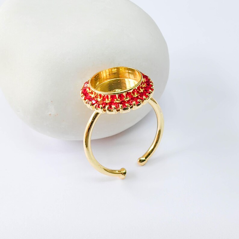 Ring Blank Red Crystals Setting Cabochon Shiny Gold Plated Brass Adjustable Base 10mm G37896