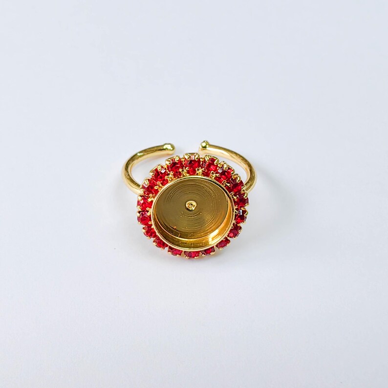 Ring Blank Red Crystals Setting Cabochon Shiny Gold Plated Brass Adjustable Base 10mm G37896