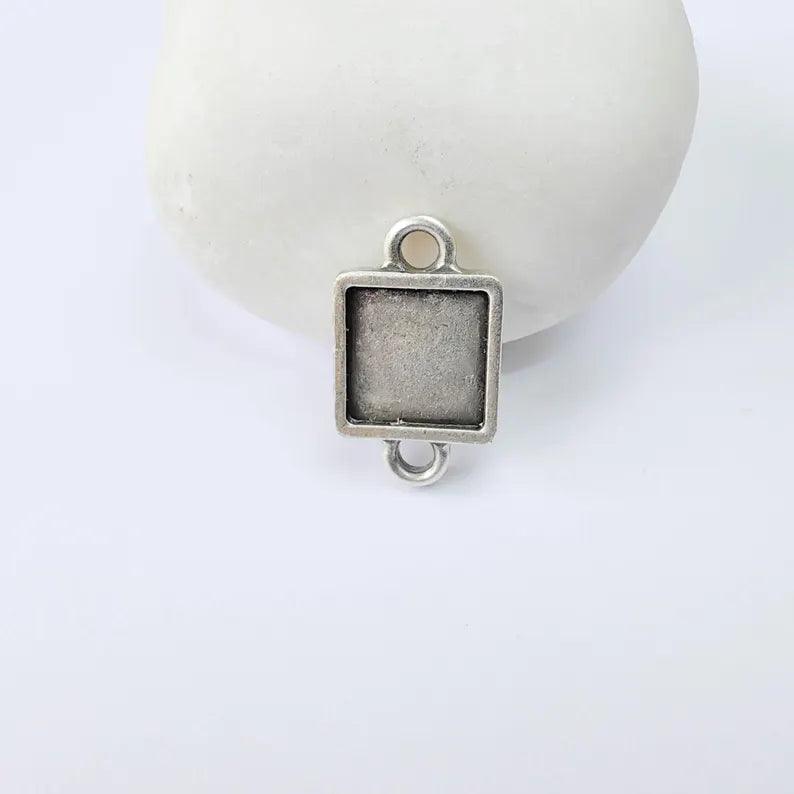 2 Square Bezel Connector, Double Loop Cabochon Blank, Antique Silver Plated 10x10mm G37903