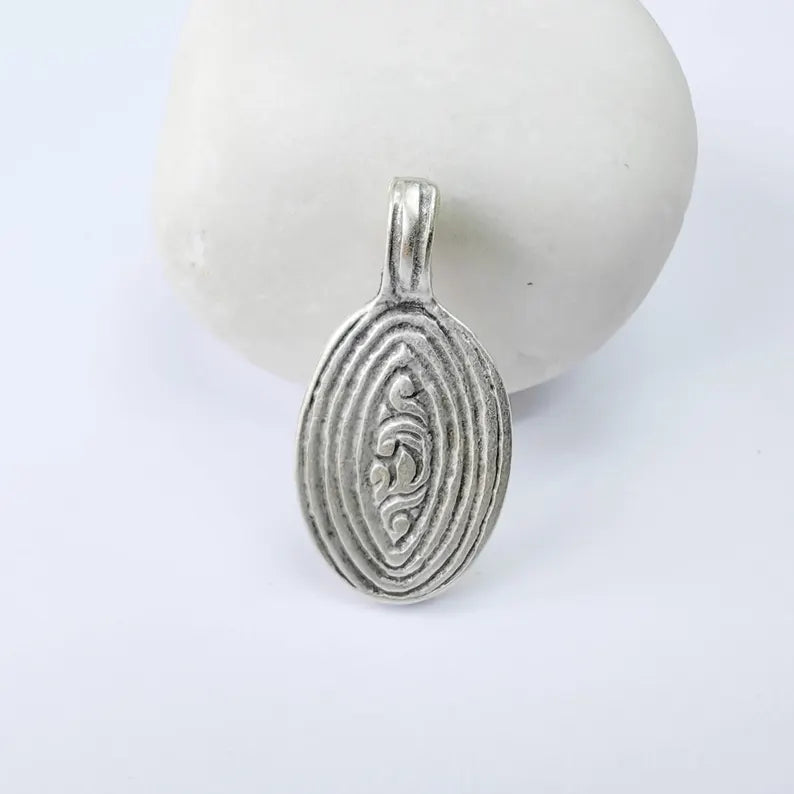 Oval Wave Charm Pendant, Minimal Ocean Design, Antique Silver Plated, 30x15mm, G37906