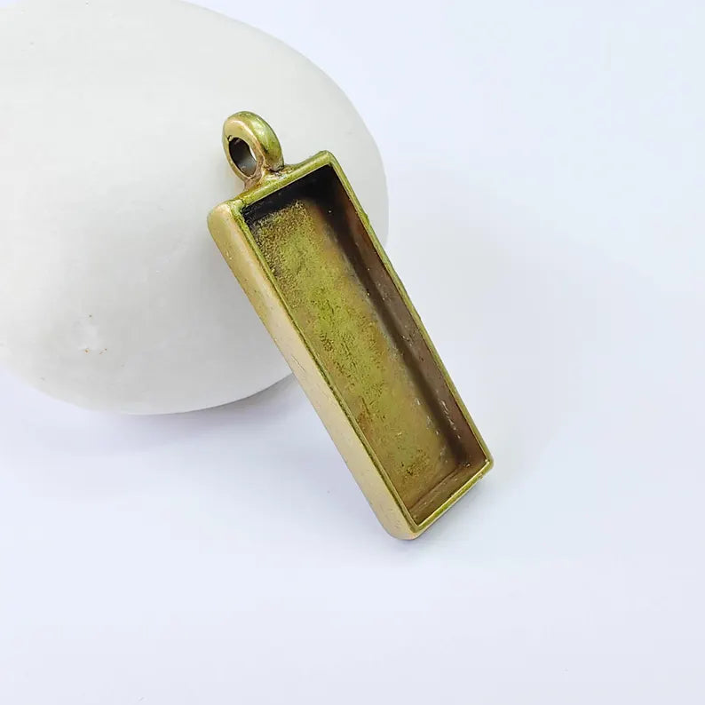 Rectangle Pendant Blank, Resin Bezel Base (30x10mm), Antique Bronze Plated G37908