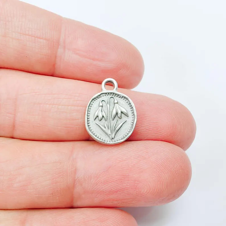 4 Snowdrop Flower Charm Pendant, Double Sided Botanical Design, Antique Silver Plated, 16x13mm, G37928
