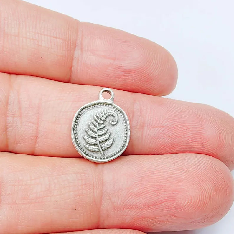4 Fern Leaf Round Charm Pendant, Double Sided Botanical Design, Antique Silver Plated, 16x13mm, G37938