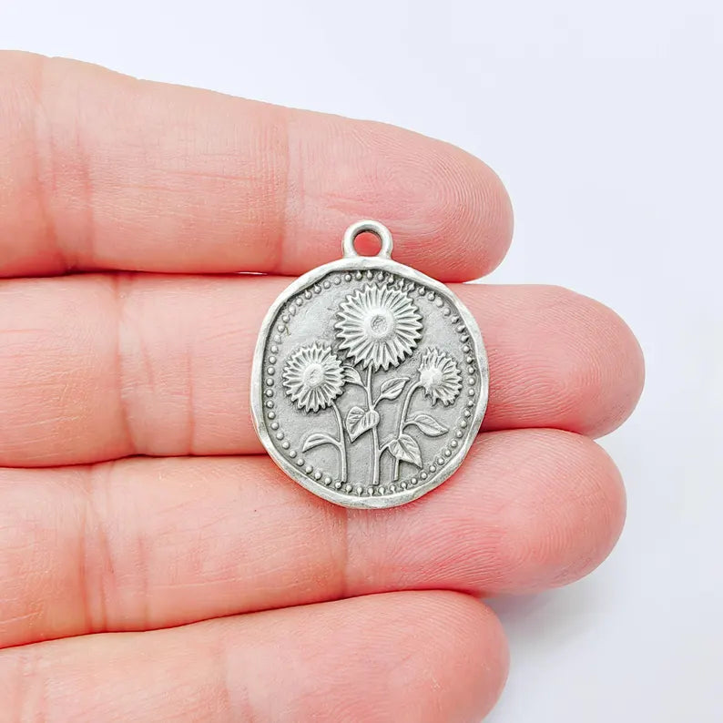 Sunflower Charm Pendant, Double Sided Botanical Floral Design, 28x24mm, Antique Silver Plated G37917