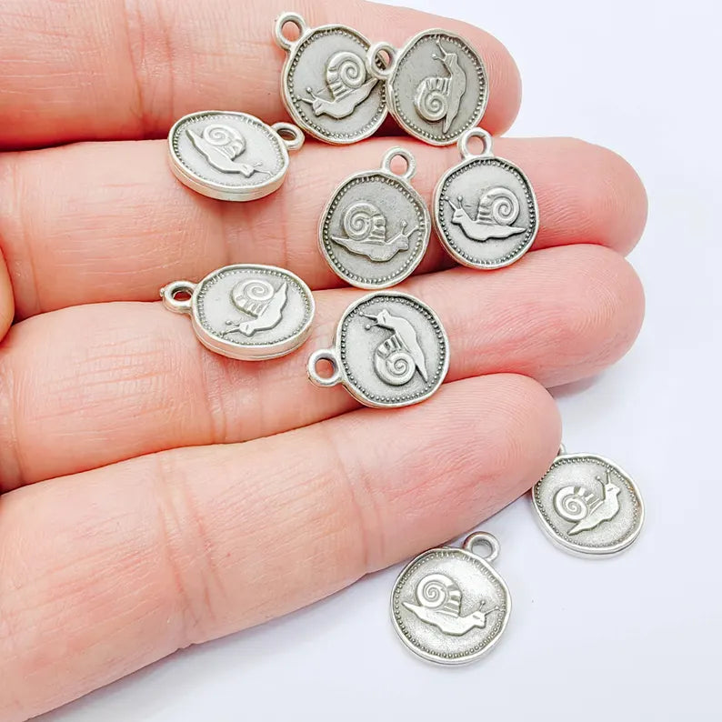 4 Pcs Snail Charm Pendant, Double Sided Nature Design, Antique Silver Plated, 16x13mm, G37926