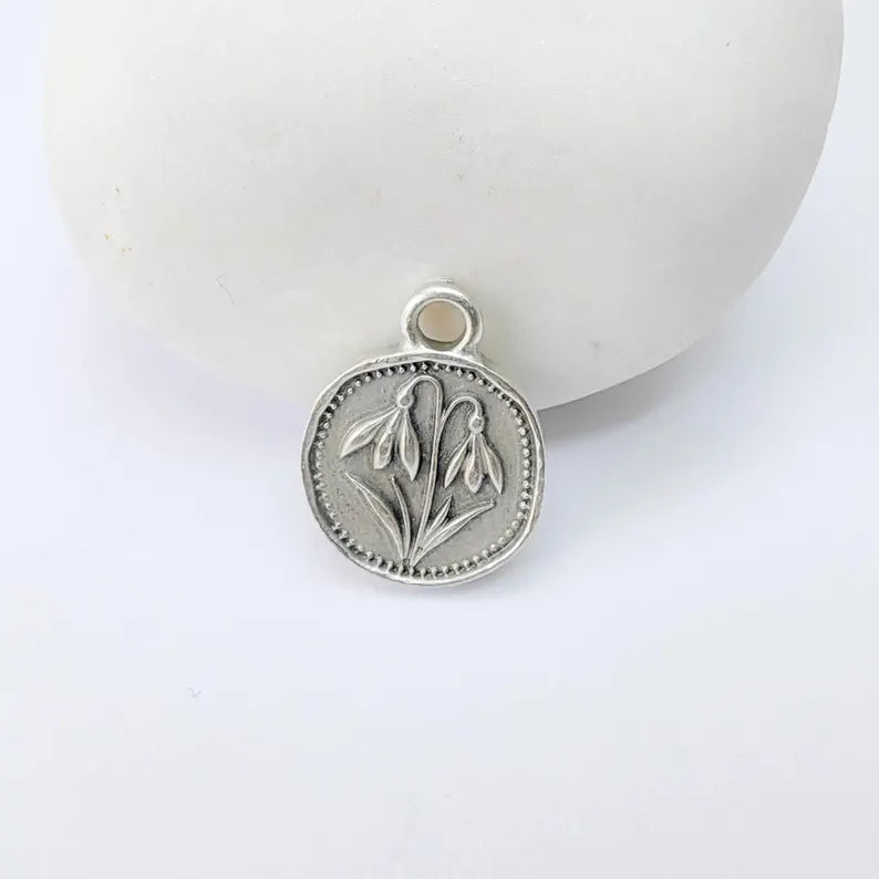4 Snowdrop Flower Charm Pendant, Double Sided Botanical Design, Antique Silver Plated, 16x13mm, G37928