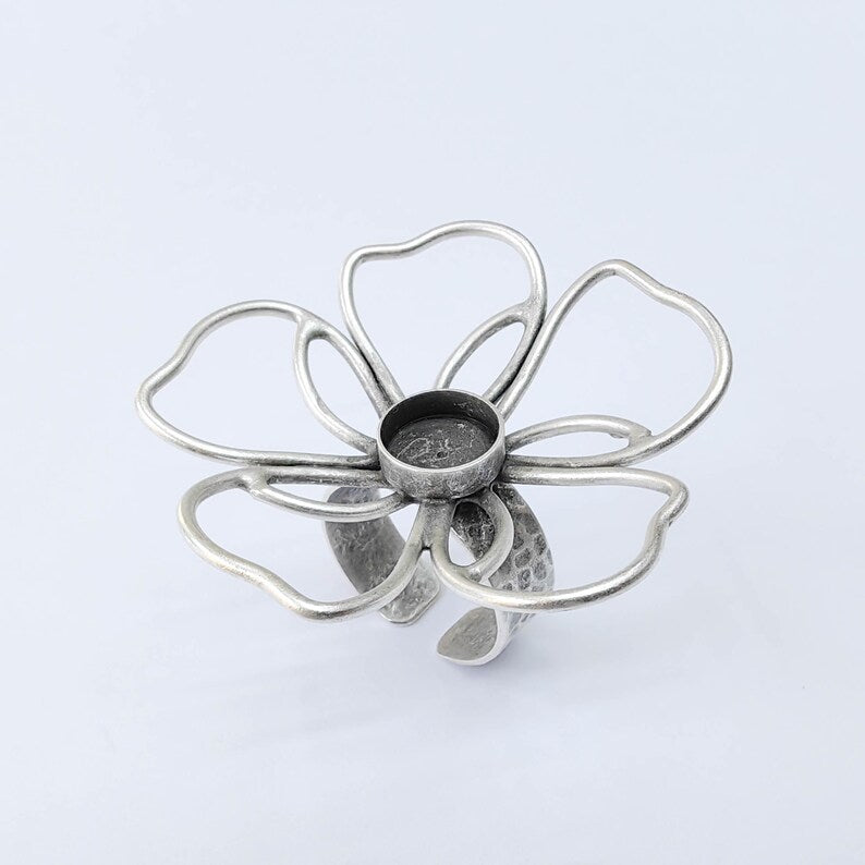 Antique Silver Adjustable Flower Ring Base, 10mm Round Bezel, Statement Floral Setting, G37930