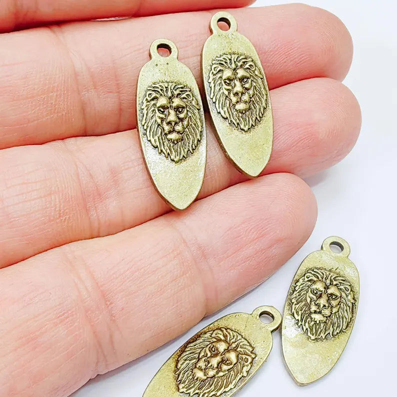 Lion Head Charm Pendant, Double Sided Animal Design, Antique Bronze Plated, 30x12mm, G37942