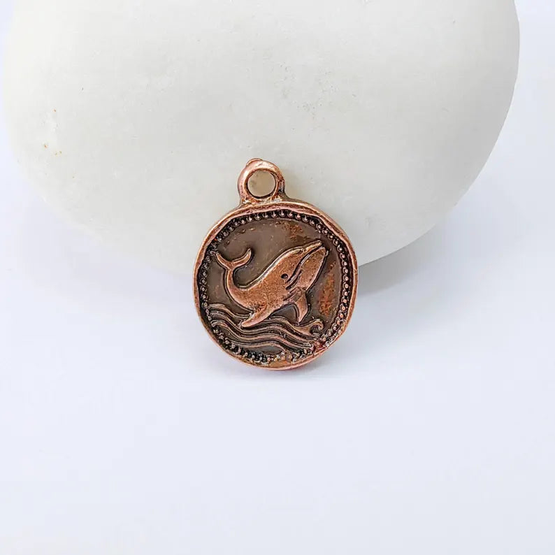 4 Whale Charm Pendant, Double Sided Ocean Animal Design, Antique Copper Plated, 20x13mm, G37943