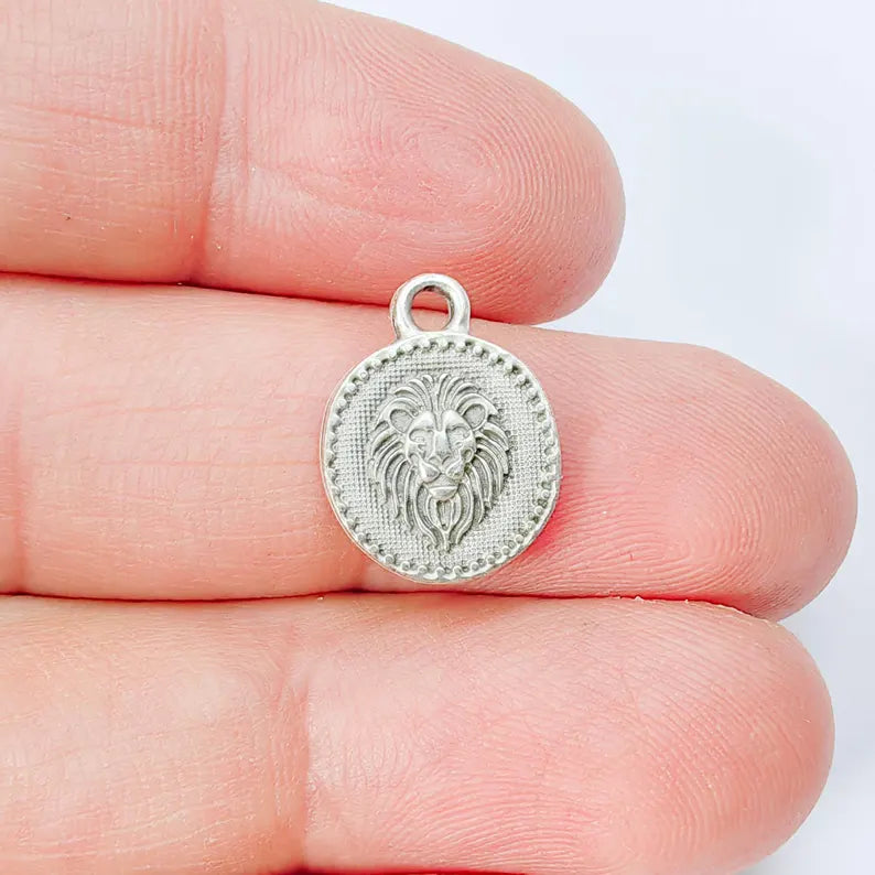 4 Pcs Lion Head Round Charm Pendant, Double Sided Animal Design, Antique Silver Plated, 16x13mm, G37951