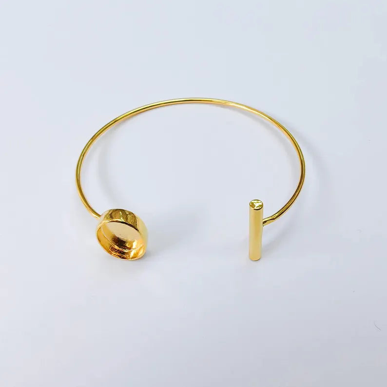 Adjustable Cuff Bracelet Base, Oval Bezel Setting 14x10mm, 24K Gold Color, G37988