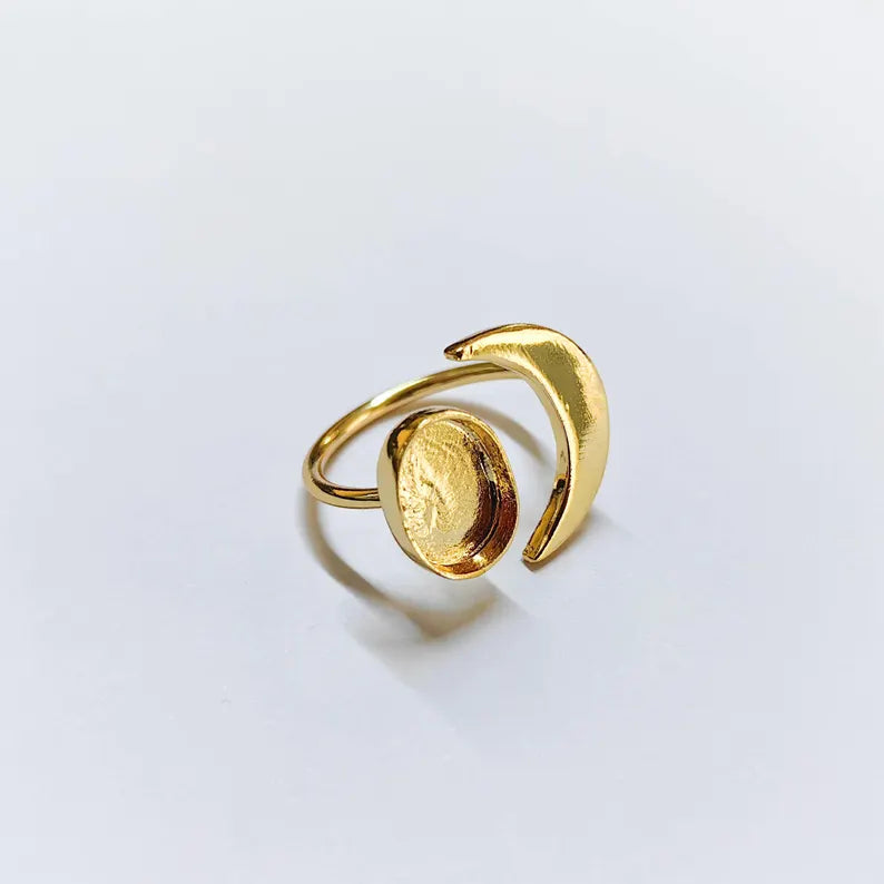 Crescent Moon Ring Blank Base Bezel Settings Cabochon Base Mountings Adjustable , Shiny Gold Plated Brass (11x8mm Blank) G37959