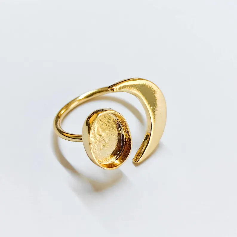 Crescent Moon Ring Blank Base Bezel Settings Cabochon Base Mountings Adjustable , Shiny Gold Plated Brass (11x8mm Blank) G37959