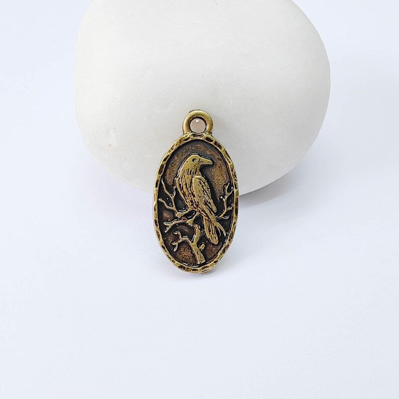 Raven Oval Charm Pendant, Double Sided Bird Design, Antique Bronze Plated, 25x13mm, G38017