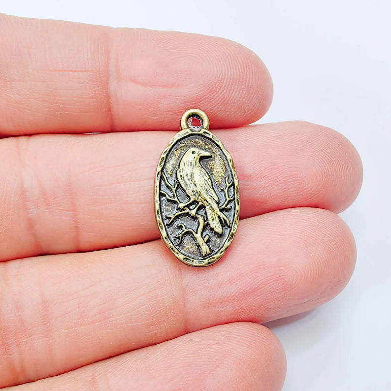 Raven Oval Charm Pendant, Double Sided Bird Design, Antique Bronze Plated, 25x13mm, G38017