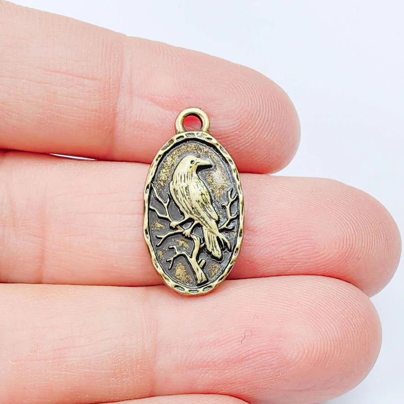 Raven Oval Charm Pendant, Double Sided Bird Design, Antique Bronze Plated, 25x13mm, G38017
