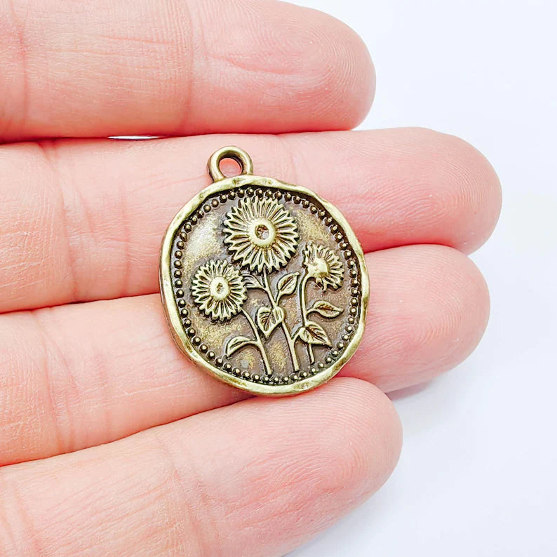 Sunflower Charm Pendant, Double Sided Botanical Floral Design, 28x24mm, Antique Bronze Plated G38020