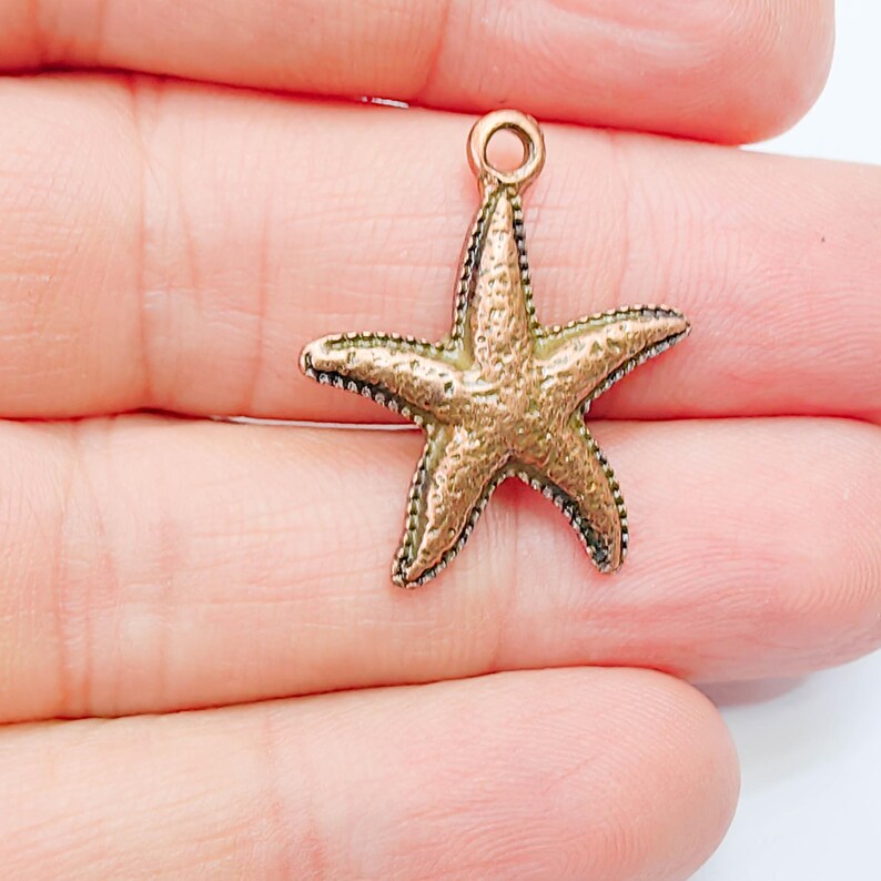2 Starfish Charm Pendant, Ocean Sea Star Design, Copper Plated, 26x23mm, G37973