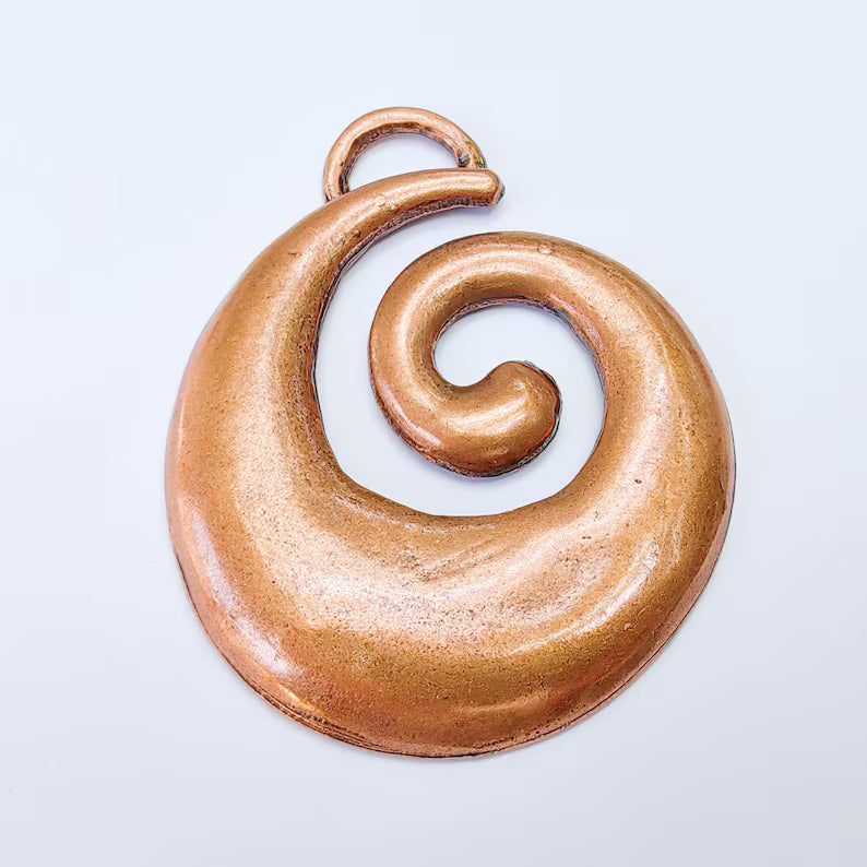 Large Swirl - Spiral Pendant, Big Ethnic, Rustic Necklace Parts, Antique Copper Pendant 93x76mm G37975