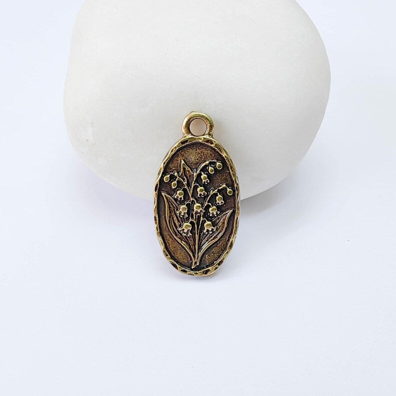 Lily of the Valley Oval Charm Pendant, Double Sided Botanical, Antique Bronze Plated, 25x13mm, G38027