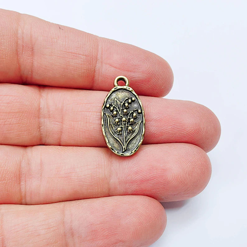 Lily of the Valley Oval Charm Pendant, Double Sided Botanical, Antique Bronze Plated, 25x13mm, G38027