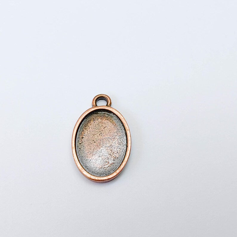 2 Oval Pendant Blanks, Resin Bezel Bases, Mosaic Mountings, Polymer Clay base, Antique Copper Plated (18x13mm) G38039