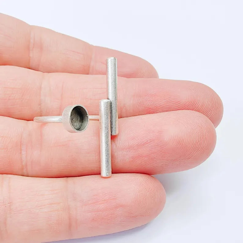 Minimalist Bar Adjustable Ring Blank 6mm Bezel Setting, Antique Silver Plated Brass Base, G38043