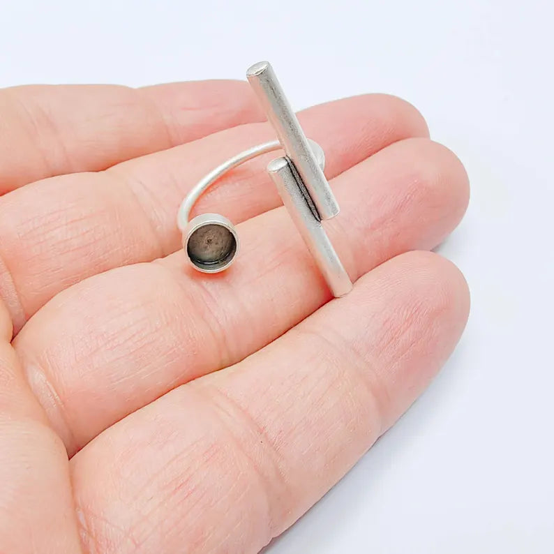 Minimalist Bar Adjustable Ring Blank 6mm Bezel Setting, Antique Silver Plated Brass Base, G38043