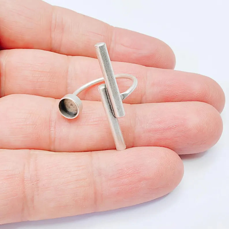 Minimalist Bar Adjustable Ring Blank 6mm Bezel Setting, Antique Silver Plated Brass Base, G38043