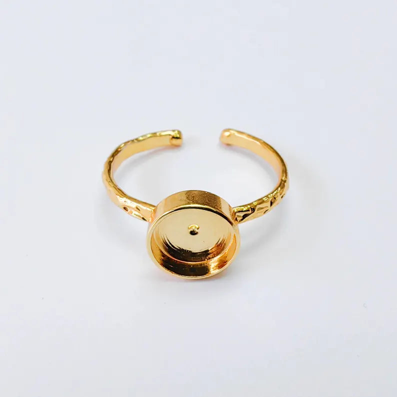 Adjustable Ring Base, Round Bezel 8mm, Textured 24K Shiny Gold Ring, G38049
