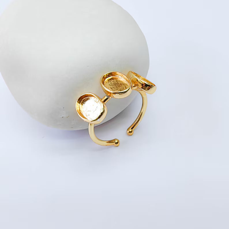 Triple Oval Bezel Ring, 8x6mm Settings, Adjustable 24K Shiny Gold Ring, G38057