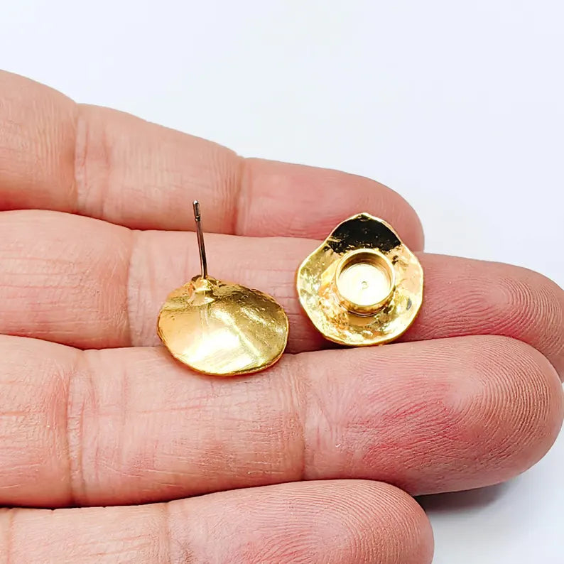 Organic Stud Earring Blanks, Round Bezel Earrings, 6mm Setting, 16x15mm, 24K Gold Color, G38068