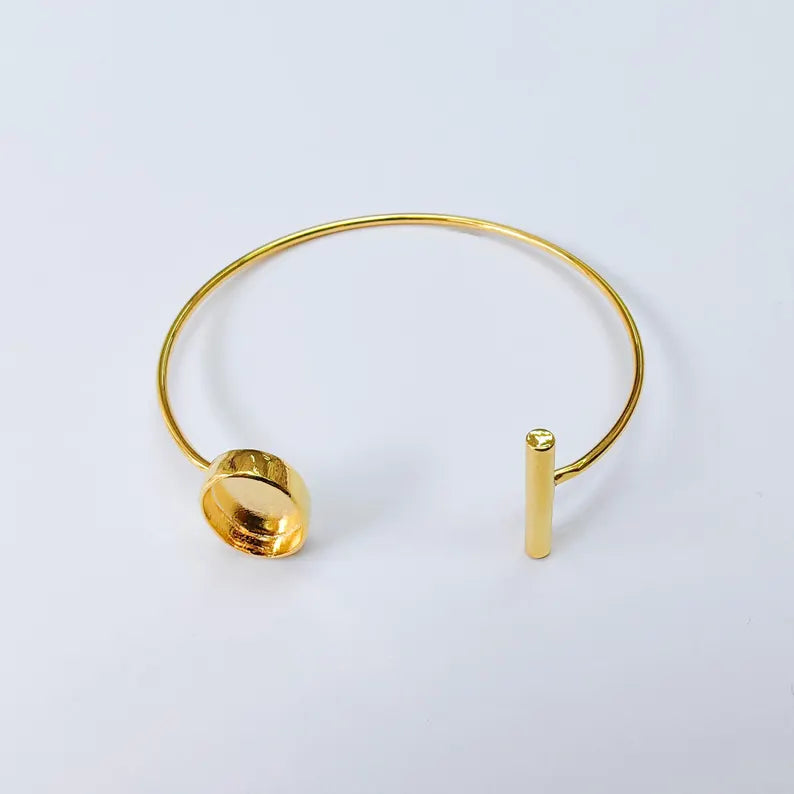 Adjustable Cuff Bracelet Base, Oval Bezel Setting 14x10mm, 24K Gold Color, G37988