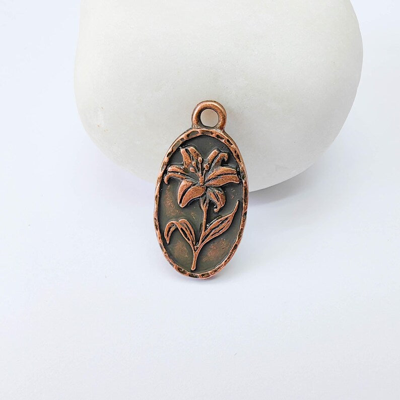 Lily Flower Oval Charm Pendant, Double Sided Botanical Design, Antique Copper Plated, 25x13mm, G37989