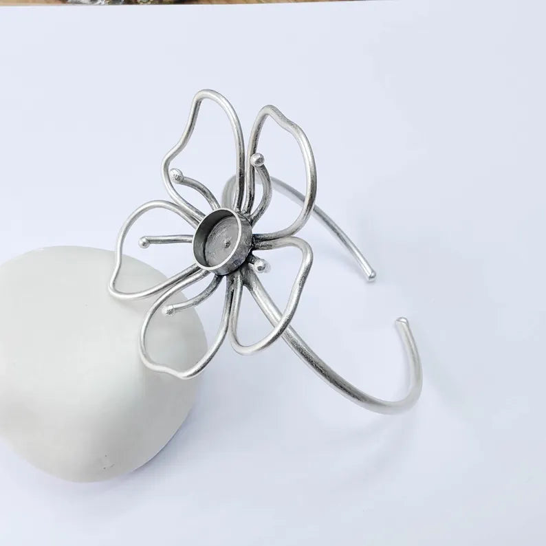 Flower Bezel Cuff, Adjustable Bracelet Blank, 10mm Round Setting, Open Floral Base, G37992