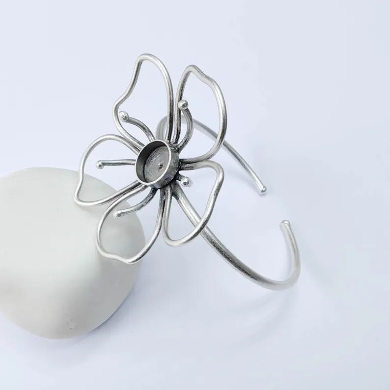 Flower Bezel Cuff, Adjustable Bracelet Blank, 10mm Round Setting, Open Floral Base, G37992