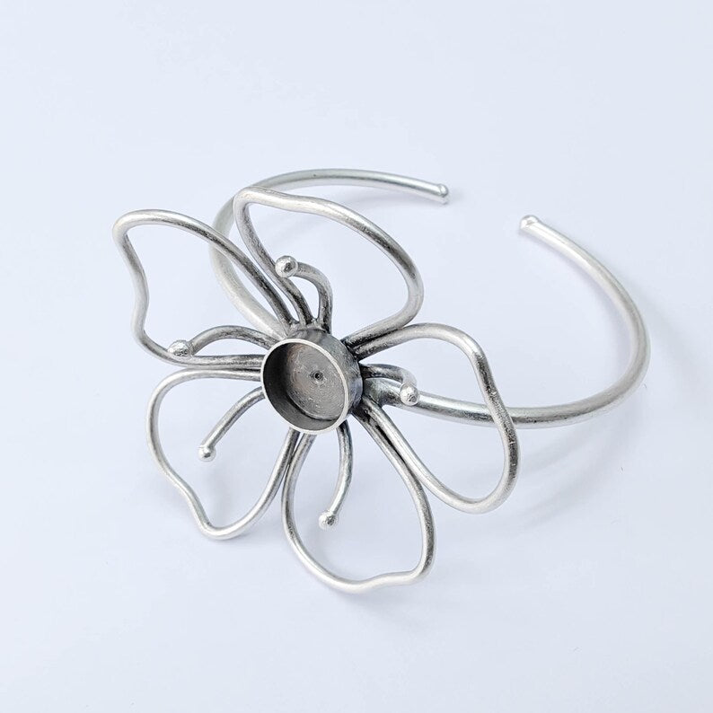 Flower Bezel Cuff, Adjustable Bracelet Blank, 10mm Round Setting, Open Floral Base, G37992