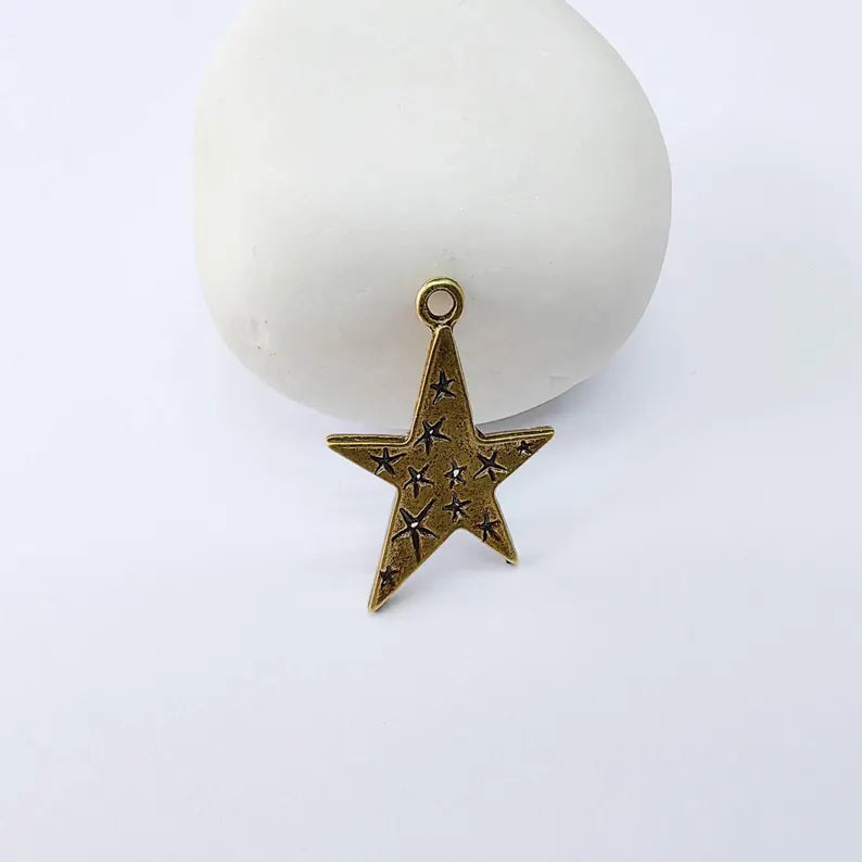 2 Star Charm Pendant, Double Sided Celestial Design, Antique Bronze Star Pendant, 29x19mm, G37994