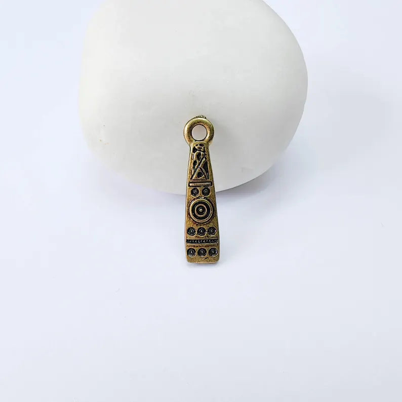 4 Vintage Style Boho Charms, Earring Minimalist Dangle Pendant, Antique Bronze Plated 25x6mm G37996