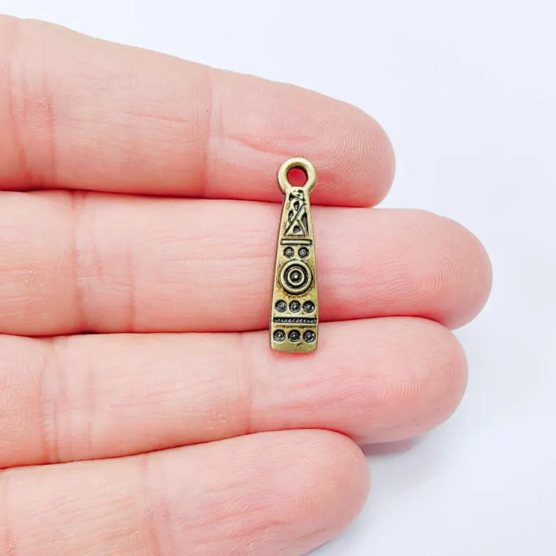 4 Vintage Style Boho Charms, Earring Minimalist Dangle Pendant, Antique Bronze Plated 25x6mm G37996