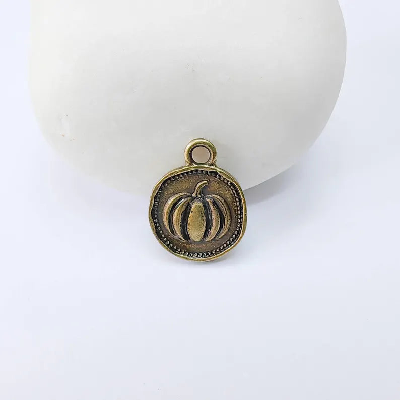 4 Pcs Pumpkin Charm Pendant, Double Sided Autumn Harvest Design, Round Halloween Charm, 16x13mm, Antique Bronze G37998