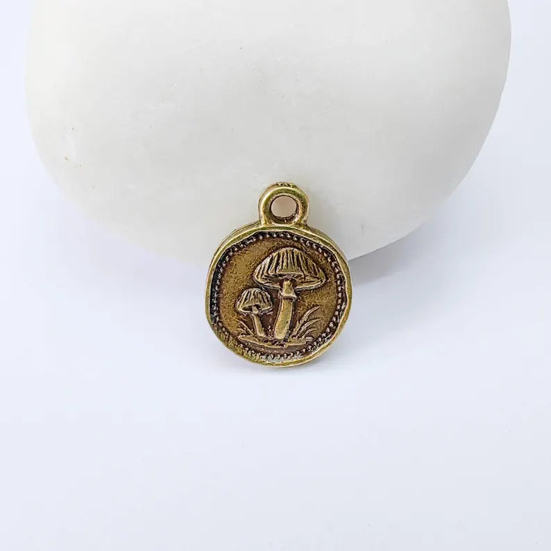 4 Pcs Mushroom Charm, Double Sided Woodland Nature Design, Round Botanical Pendant, 16x13mm, Antique Bronze G38006