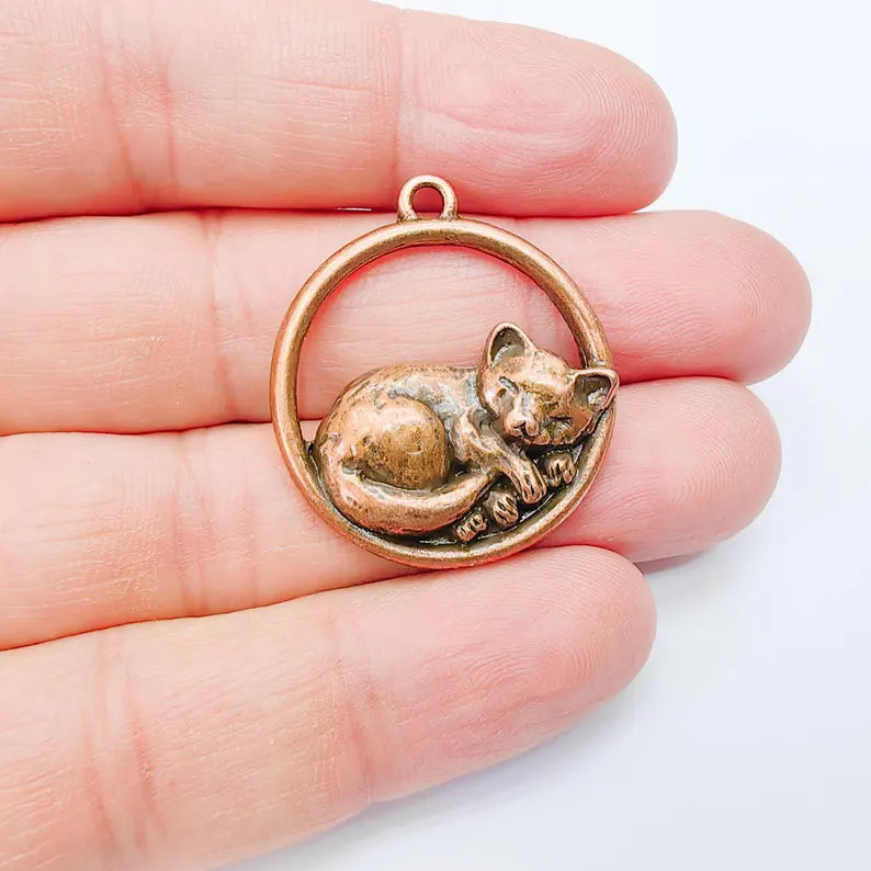 Sleeping Cat Charms, Resting Kitty Pendant, Cute Animal Earring Jewelry Supply, Cat Lover Gift, Antique Copper Plated Zamac 33x29mm G38010